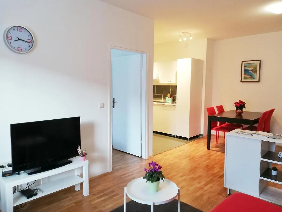 City Center Apartment Umag